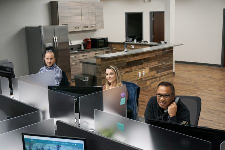 SkySwitch New Office 2a ohmtk8o8gfrya3nwqbfer8t3zzj8z48jv9pzbz5miq
